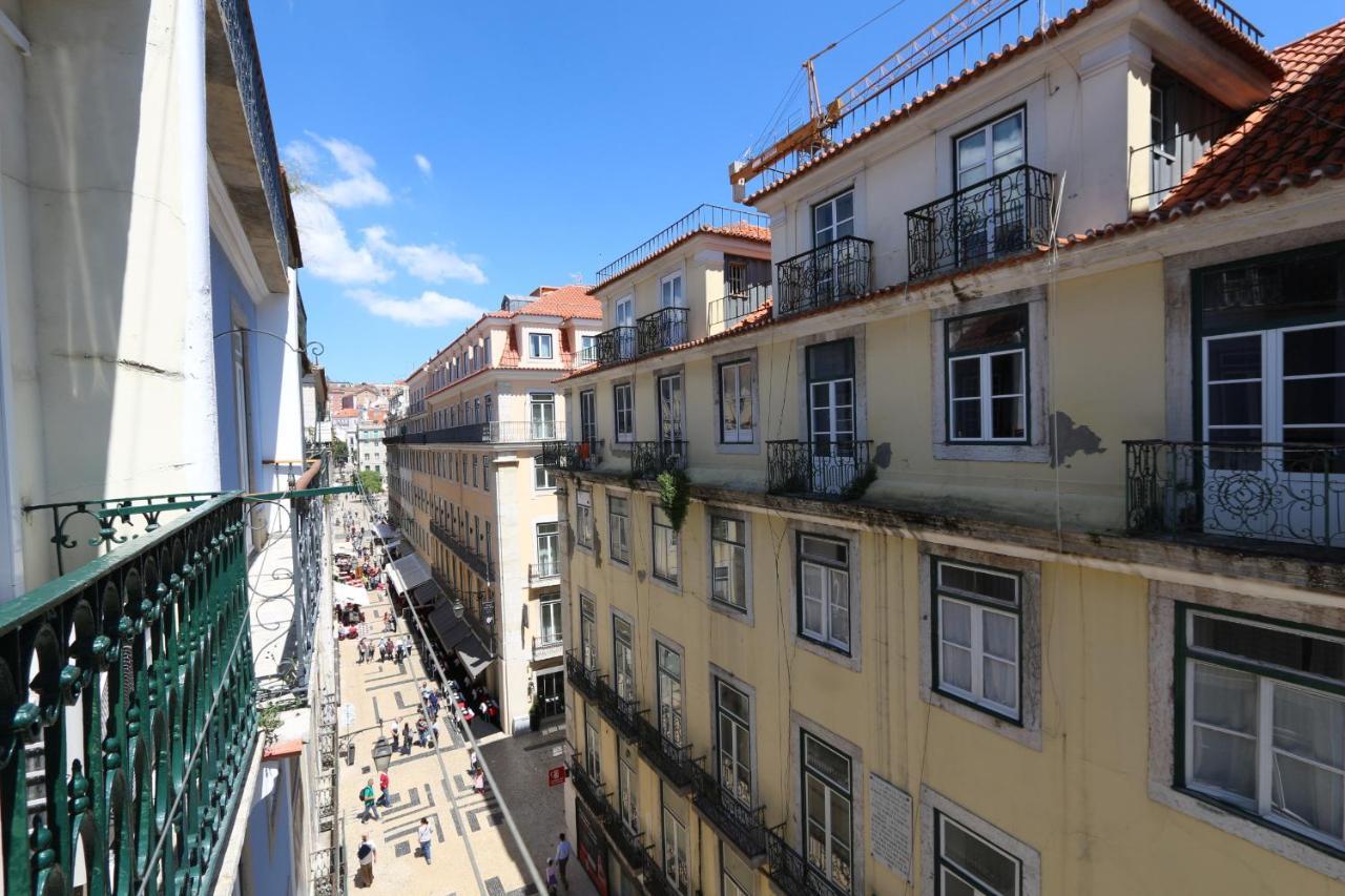Chic Urban Retreat At Downtown With Balcony & Views Lägenhet Lisboa Exteriör bild