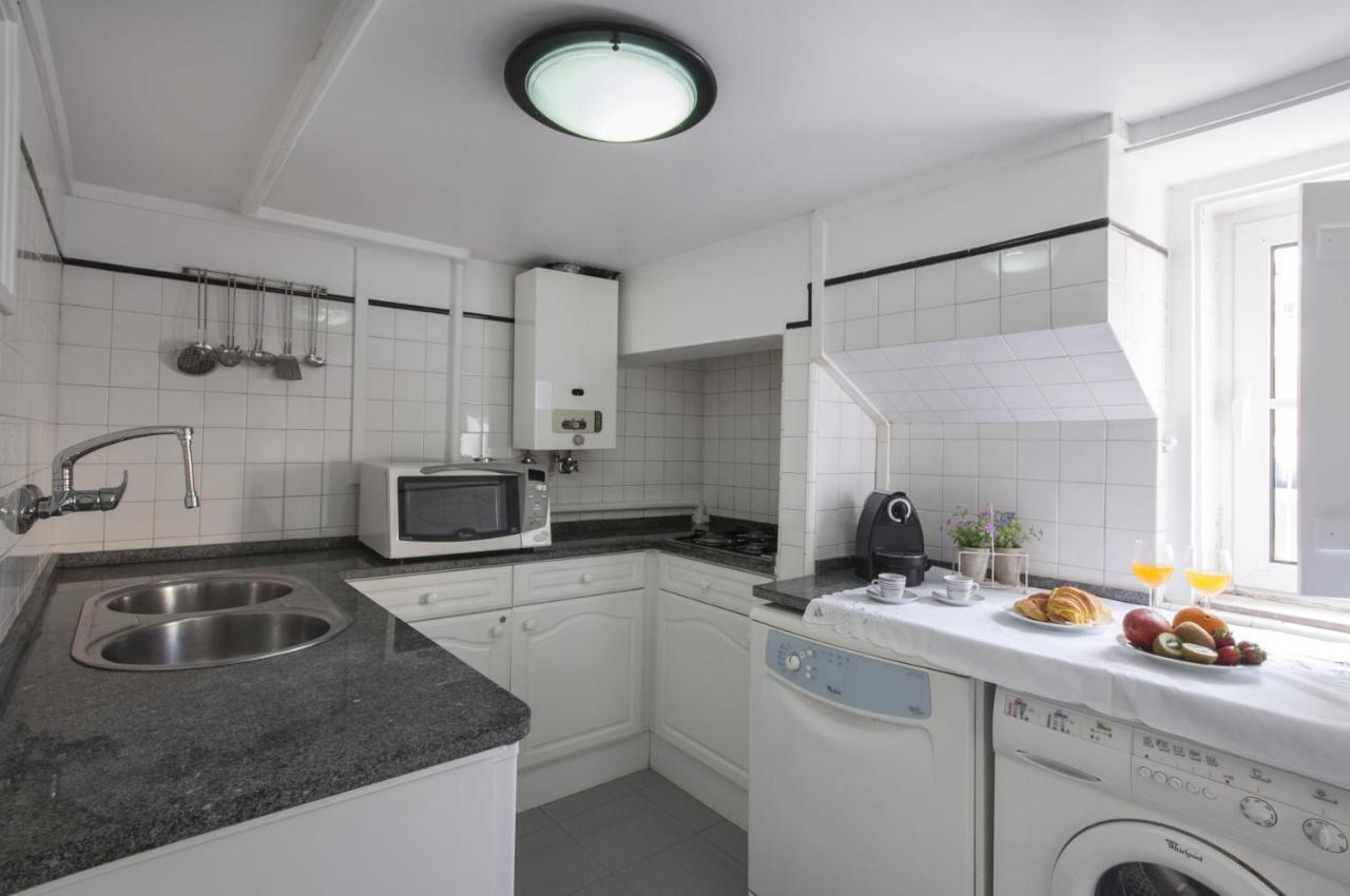 Chic Urban Retreat At Downtown With Balcony & Views Lägenhet Lisboa Exteriör bild