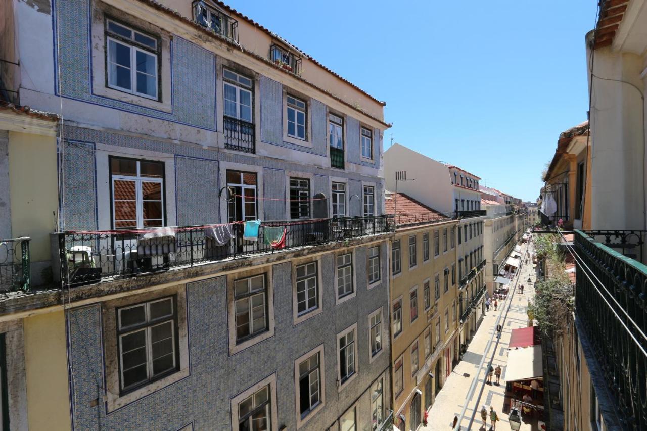 Chic Urban Retreat At Downtown With Balcony & Views Lägenhet Lisboa Exteriör bild